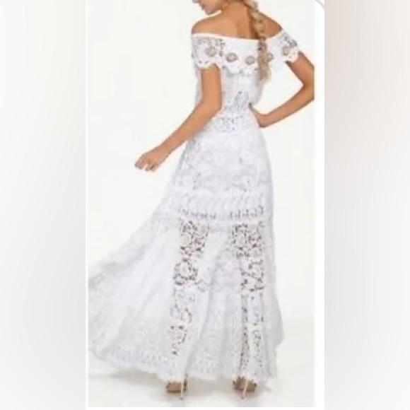 BOSTON PROPER NWOT LACE OFF-SHOULDER MAXI DRESS SIZE SMALL - Picture 2 of 8